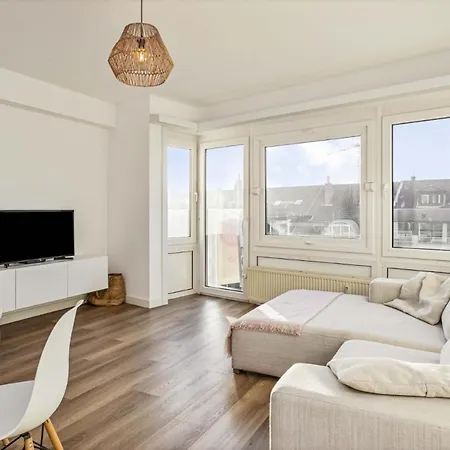 Gezellig Te Heist-aan-zee Appartement *